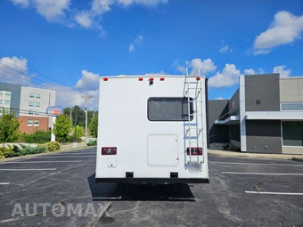 2012 Chevrolet Express 4500 Cutaway 2WT DRW - miniatura 5