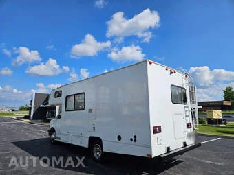 2012 Chevrolet Express 4500 Cutaway 2WT DRW - miniatura 6