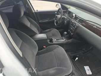 2012 Chevrolet Impala LS 1FL – miniatura 18