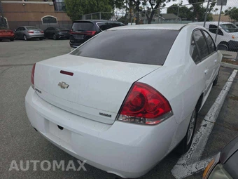 2012 Chevrolet Impala LS 1FL – miniatura 3