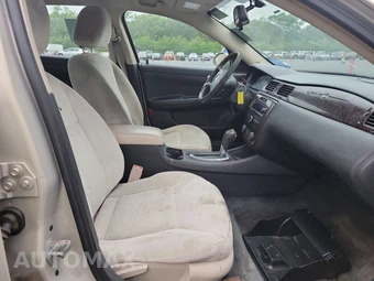 2012 Chevrolet Impala LT 2FL - miniatura 8