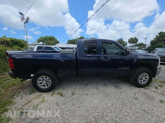 2012 Chevrolet Silverado 1500 LS Extended Cab Medium Bed 1LS w/Rear Doors – miniatura 4
