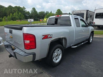 2012 Chevrolet Silverado 1500 LT Extended Cab Medium Bed 1LT w/Rear Doors - miniatura 3
