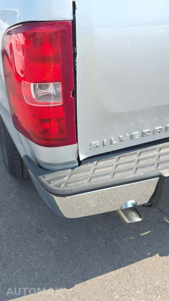 2012 Chevrolet Silverado 1500 LT Extended Cab Medium Bed 1LT w/Rear Doors – miniatura 18