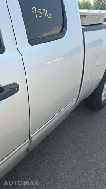 2012 Chevrolet Silverado 1500 LT Extended Cab Medium Bed 1LT w/Rear Doors – miniatura 27