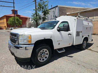 2012 Chevrolet Silverado 3500HD Cab Chassis WT Regular Cab 1WT