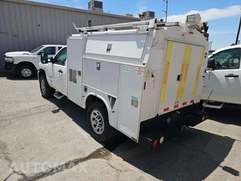 2012 Chevrolet Silverado 3500HD Cab Chassis WT Regular Cab 1WT – miniatura 2