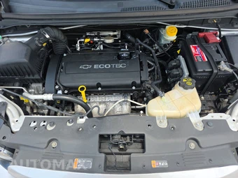 2012 Chevrolet Sonic LS Hatchback 2LS – miniatura 15