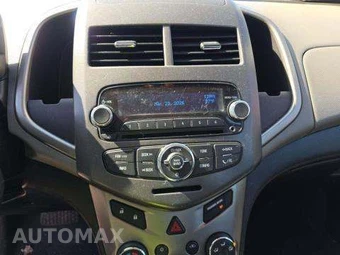 2012 Chevrolet Sonic LT Sedan 2LT – miniatura 10