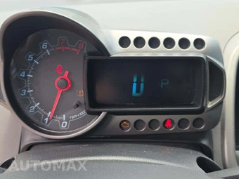 2012 Chevrolet Sonic LT Sedan 2LT – miniatura 9