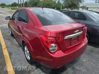 2012 Chevrolet Sonic LT Sedan 2LT - miniatura 2