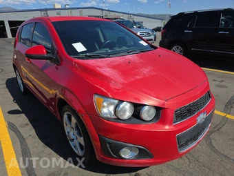 2012 Chevrolet Sonic LTZ Hatchback 2LZ – miniatura 3