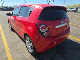 2012 Chevrolet Sonic LTZ Hatchback 2LZ – miniatura 6