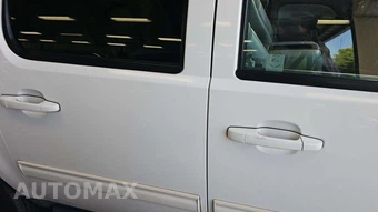 2012 Chevrolet Suburban 1500 LT 1LT – miniatura 31