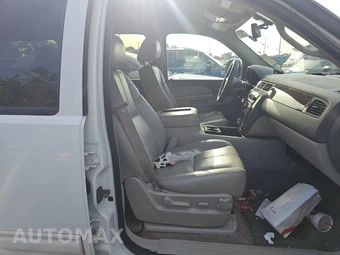 2012 Chevrolet Suburban 1500 LT 1LT – miniatura 8
