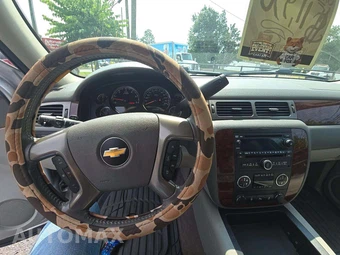 2012 Chevrolet Tahoe LT 1LT – miniatura 10