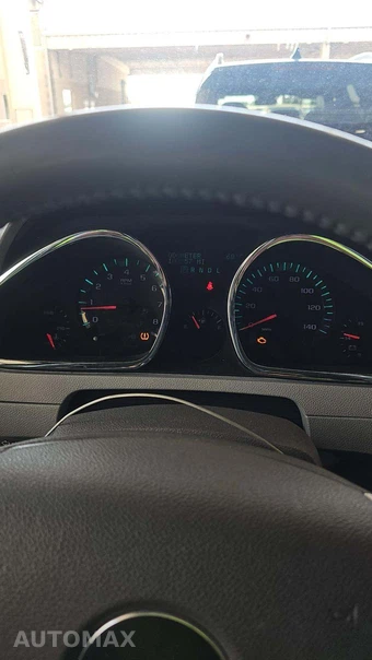 2012 Chevrolet Traverse LS 1LS – miniatura 18