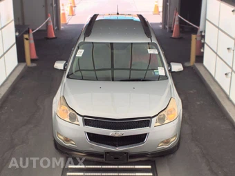 2012 Chevrolet Traverse LT 1LT – miniatura 2