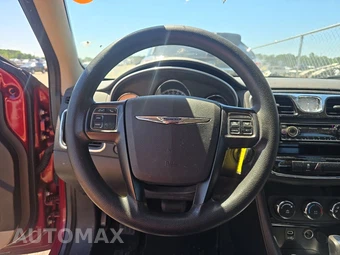 2012 Chrysler 200 LX Sedan – miniatura 10