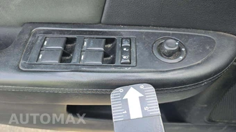 2012 Chrysler 200 LX Sedan – miniatura 49