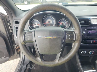 2012 Chrysler 200 LX Sedan – miniatura 10