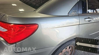2012 Chrysler 200 LX Sedan – miniatura 20