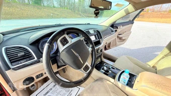 2012 Chrysler 300 – miniatura 11