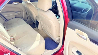 2012 Chrysler 300 – miniatura 15