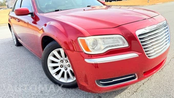 2012 Chrysler 300 – miniatura 18