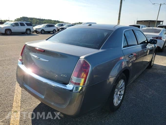 2012 Chrysler 300 – miniatura 4
