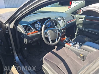 2012 Chrysler 300 – miniatura 11