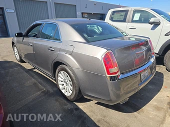 2012 Chrysler 300 – miniatura 6