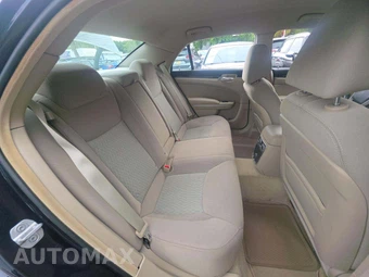 2012 Chrysler 300 - miniatura 16