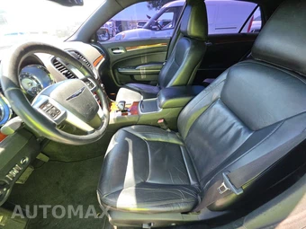 2012 Chrysler 300 Limited – miniatura 7