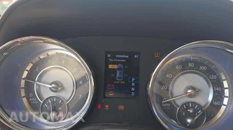 2012 Chrysler 300C – miniatura 19