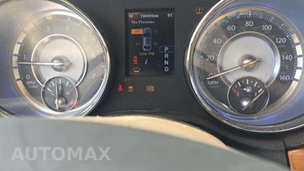 2012 Chrysler 300C – miniatura 25