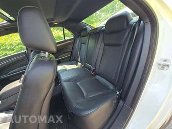 2012 Chrysler 300C – miniatura 13