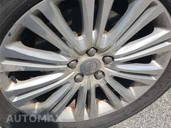 2012 Chrysler 300C – miniatura 26