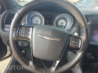 2012 Chrysler 300S – miniatura 10