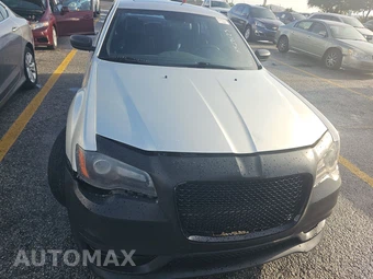 2012 Chrysler 300S – miniatura 2