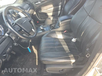2012 Chrysler 300S – miniatura 7
