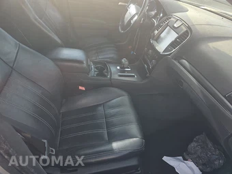 2012 Chrysler 300S – miniatura 8