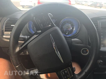 2012 Chrysler 300S – miniatura 10