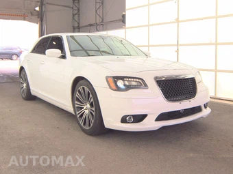 2012 Chrysler 300S – miniatura 3