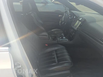 2012 Chrysler 300S – miniatura 8