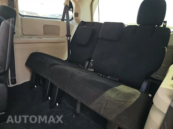 2012 Chrysler Town & Country Touring 121.2" WB - miniatura 14