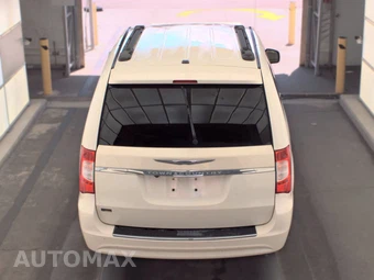 2012 Chrysler Town & Country Touring 121.2" WB - miniatura 5