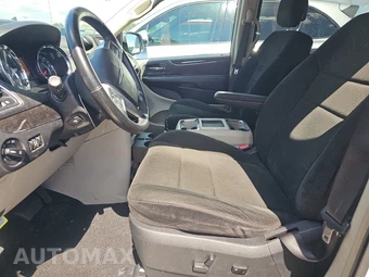 2012 Chrysler Town & Country Touring 121.2" WB - miniatura 7