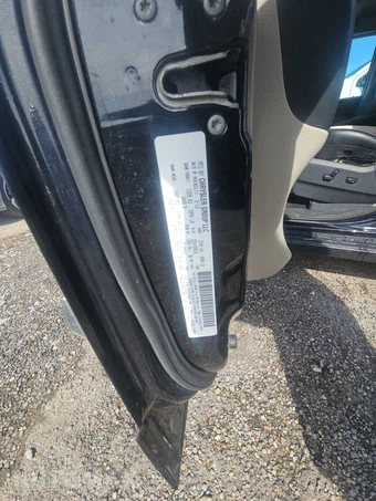 2012 Chrysler Town & Country Touring 121.2" WB – miniatura 13