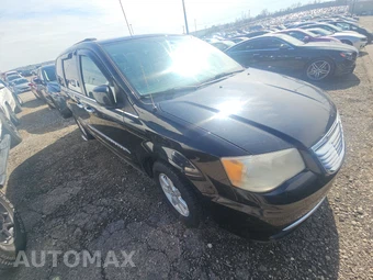 2012 Chrysler Town & Country Touring 121.2" WB – miniatura 3